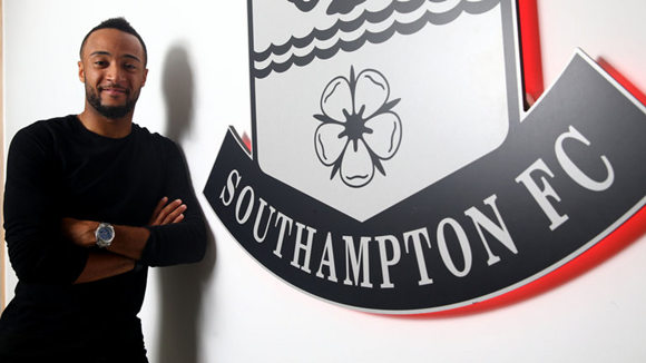 Southampton sign Nathan Redmond from Norwich