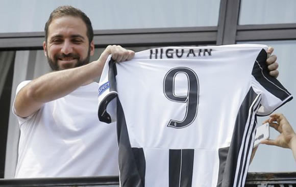 Higuain: The objective is to win the Champions League