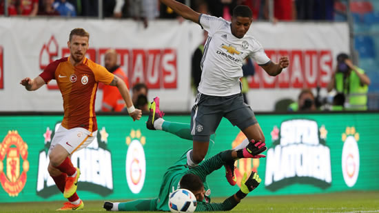 Manchester United 5-2 Galatasaray: Zlatan Ibrahimovic scores in thrashing