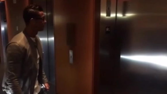 Cristiano Ronaldo scares friends with police prank