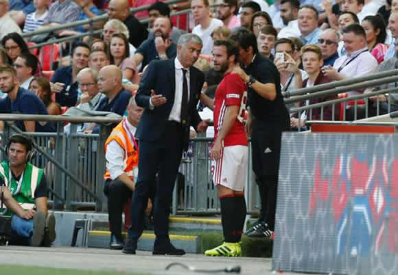 Mourinho explains decision to sub 'angry' Mata