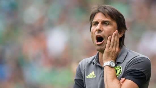 Chelsea boss Antonio Conte wants Blues to have Leicester team spirit