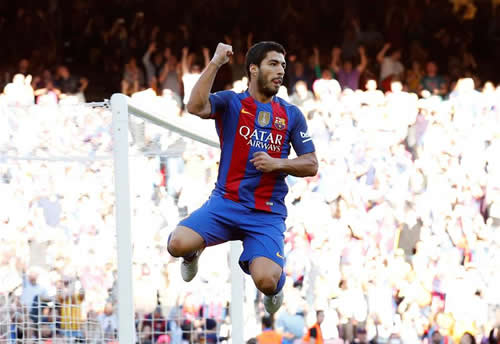 Luis Suarez confirms he is close to signing new deal with Barcelona