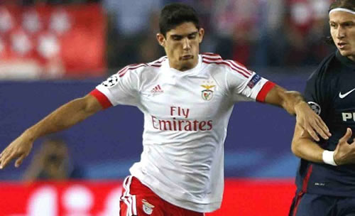 Benfica ready to sell Man Utd target Guedes as Valencia open talks