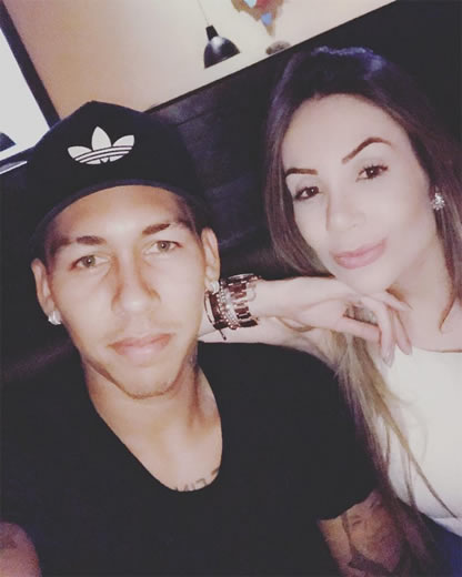 Liverpool's Roberto Firmino posts romantic snap with gorgeous wife