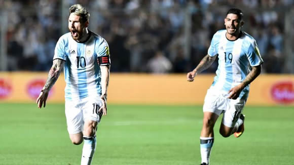 Messi, Argentina rebound to beat Colombia