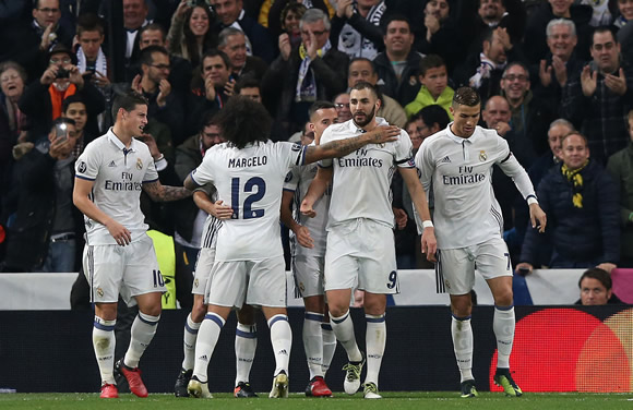 Real Madrid 2 - 2 Borussia Dortmund: Real Madrid knocked off top spot by Dortmund's Champions League fightback