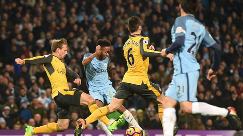 Manchester City 2 - 1 Arsenal: Manchester City recover to earn crucial win over Arsenal