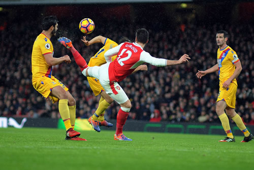 Arsenal 2 - 0 Crystal Palace: Giroud's outrageous scorpion kick sets up Arsenal win