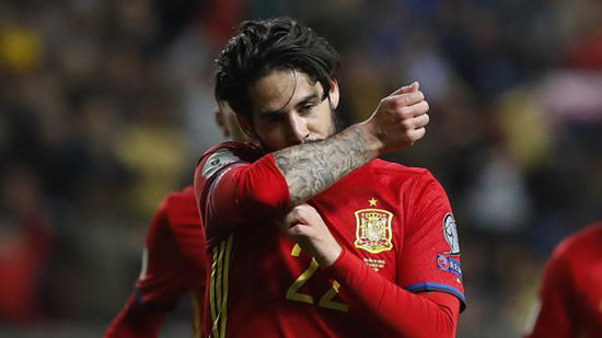 Isco hits out at 'invented' Barcelona rumours