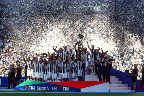 Juventus 3 - 0 Crotone: Juventus secure record-breaking sixth successive Serie A title