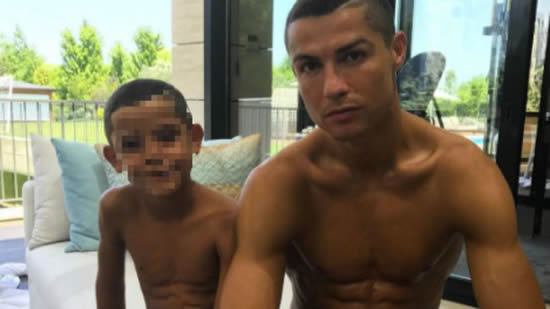 Cristiano Ronaldo wants seven children