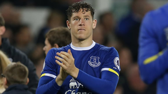 Everton's Barkley denies having medical during transfer window
