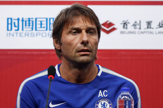 Chelsea players are fuming with Antonio Conte training regime