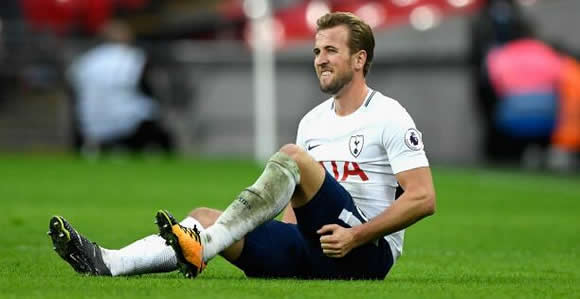 Tottenham's Harry Kane in doubt for crucial Manchester United clash