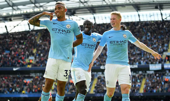 Kevin De Bruyne claims Man City players can score with their EYES CLOSED