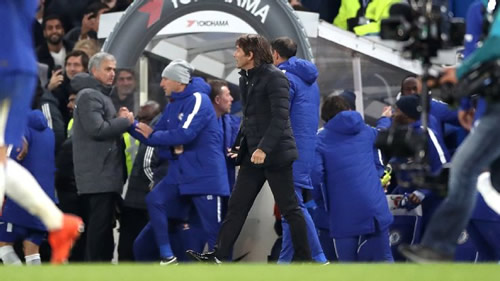 Man United`s Jose Mourinho: I cannot chase Antonio Conte for handshake