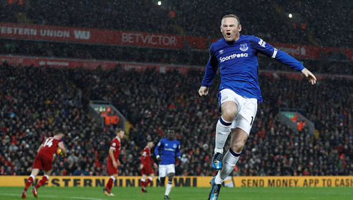 Liverpool 1 - 1 Everton: Wayne Rooney's penalty earns a point for Everton at Liverpool