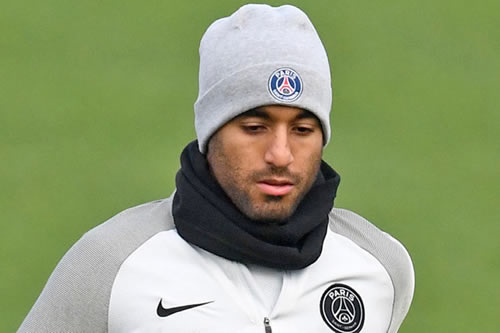PSG star Lucas Moura to complete Manchester United move