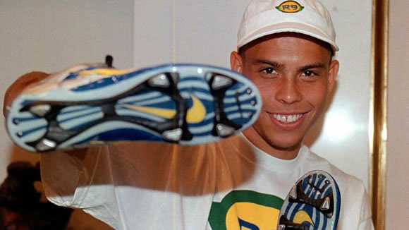 Ronaldo passed his first ever football trial as... a goalkeeper!