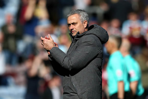 Jose Mourinho update on Alexis Sanchez's move to Man United