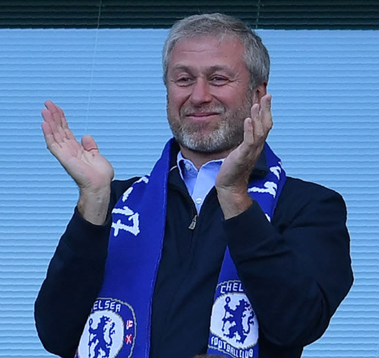 Roman Abramovic wants £7m manager to replace Chelsea boss Antonio Conte