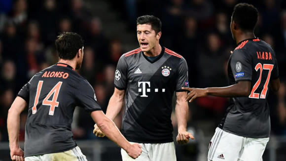 Xabi Alonso advises Lewandowski to stay at Bayern Munich
