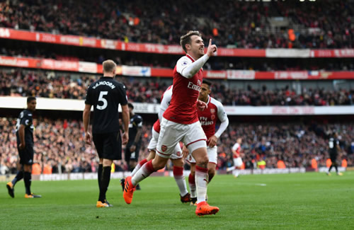 Juventus eye surprise move for Arsenal midfielder Aaron Ramsey