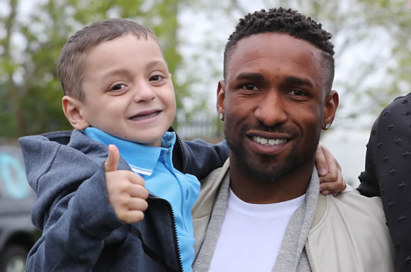 Jermain Defoe Is Now An OBE And He's Dedicated The Award To Bradley
