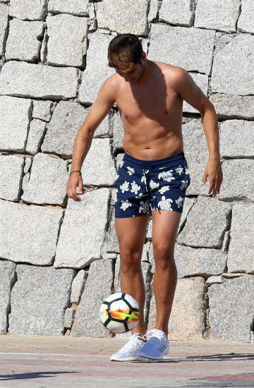 Alvaro Morata loses football in the sea after attempting keepy-ups on holiday in Sardinia with pregnant wife Alice Campello