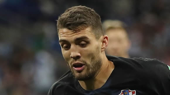 Mateo Kovacic seeks Real Madrid exit in search of game time