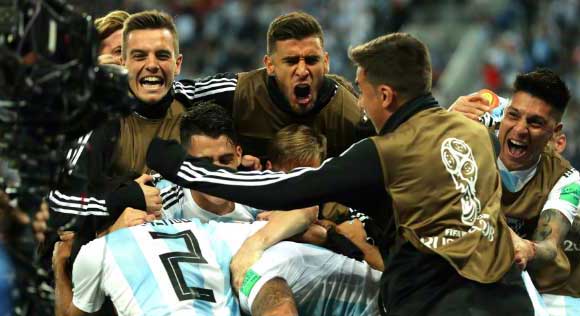 Nigeria 1 Argentina 2: Late Rojo stunner saves Messi's men