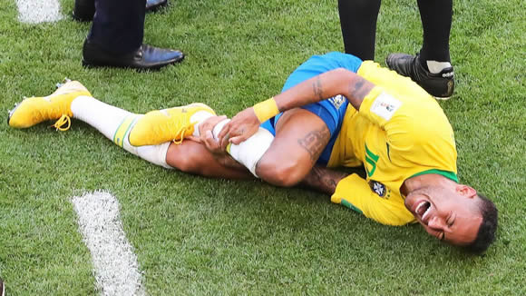 Brazil and PSG defender Dani Alves slams Neymar memes: It's not a joke