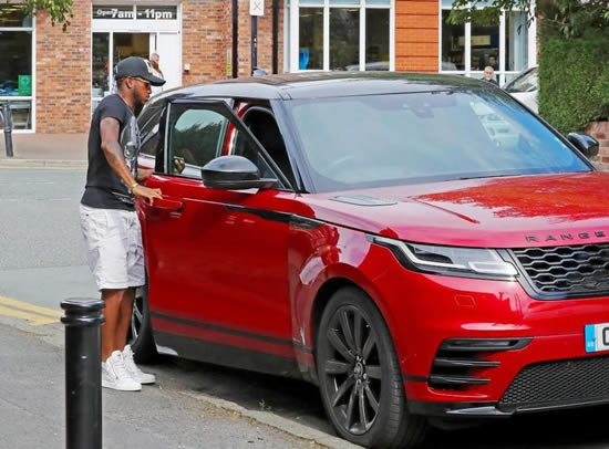 Manchester United star Fred heads out for posh lunch in new £50,000 luxury Range Rover sprayed with team colours