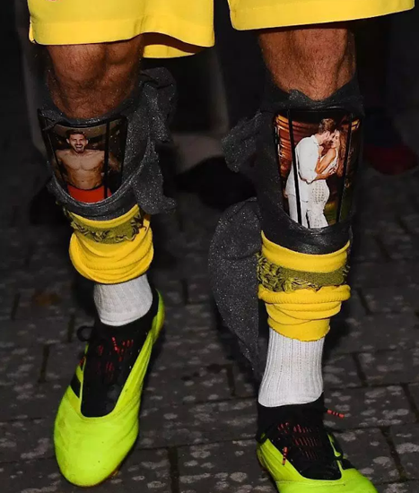 Eintracht Frankfurt star Kevin Trapp gets Victoria's Secret model put onto his shin pads in touching tribute to fiancee Izabel Goulart