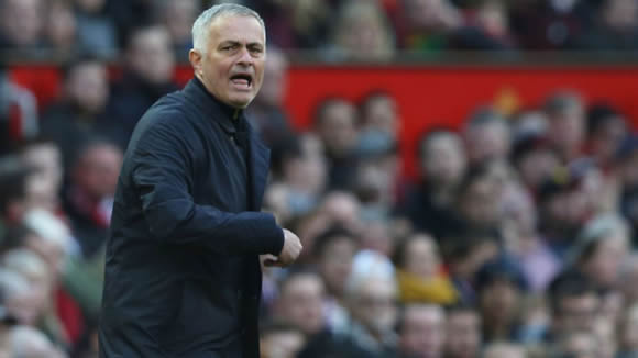 Manchester United's Jose Mourinho set to be on touchline at Chelsea despite FA charge