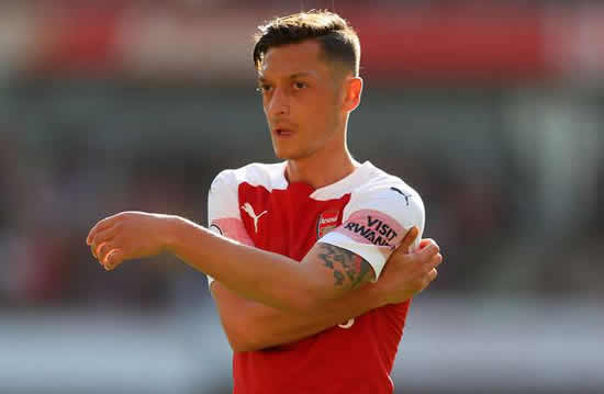 German sports physician addresses rumours Mesut Ozil's back injury is due to Fortnite