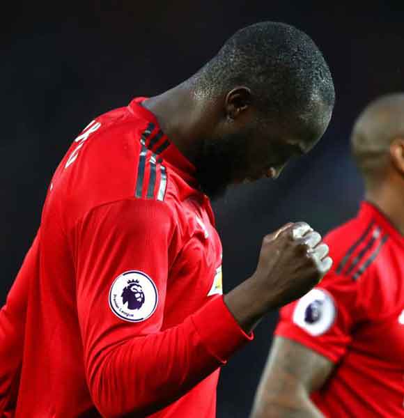 Manchester United 4 Fulham 1: Lukaku and Rashford lift Mourinho gloom