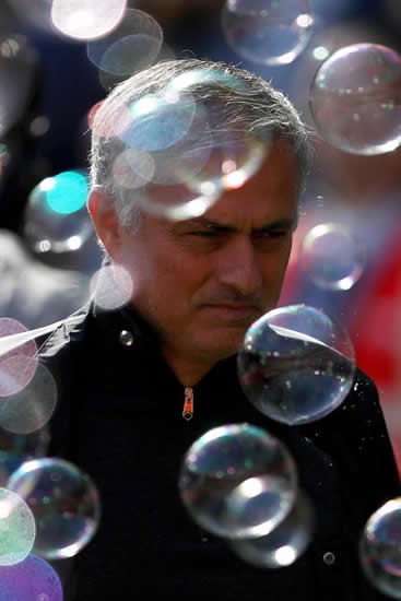 WHEN THE BUBBLE BURST The moment Ed Woodward decided Jose Mourinho was wrong for Man Utd job