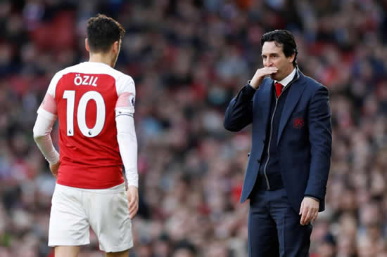 Mesut Ozil vows to be ready for Arsenal 'no matter what' in defiant message to Unai Emery