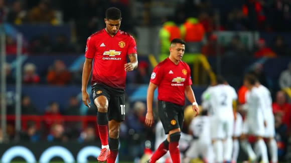 Solskjaer: Manchester United can't feel sorry for themselves after PSG loss