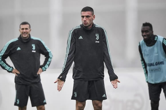 Arsenal launch transfer bid for Juventus defensive prodigy Demiral, 21, in bid to steal him from under Man Utd's noses
