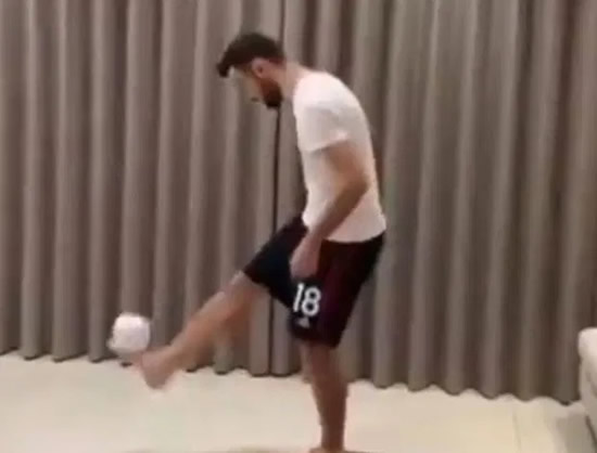 Bruno Fernandes nails Stay At Home Challenge as Man Utd star performs keepy-ups with loo roll during coronavirus crisis