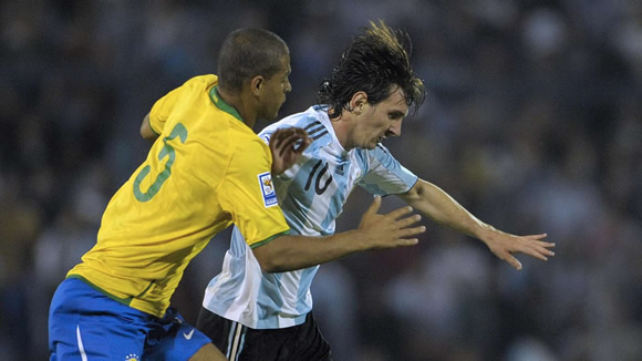 'We have to kick him, once each!' - Melo reveals Brazil's plans to stop Messi