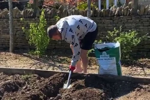 Jamie Vardy turns green fingers as wife Rebekah shows Leicester ace at work in his garden