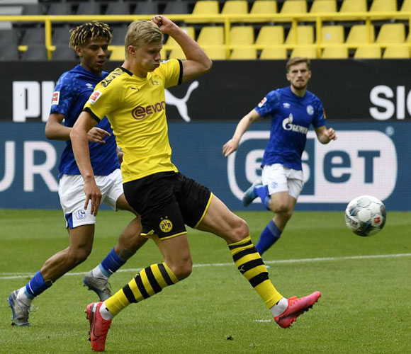 Borussia Dortmund 4-0 Schalke: Haaland picks up where he left of on Bundesliga return