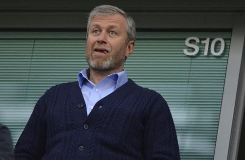 Gary Neville explains reasons behind Roman Abramovich's Chelsea spending spree