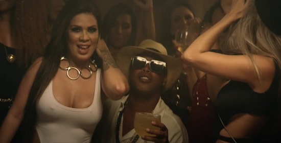 Ronaldinho stars in music video featuring half-naked models as Brazilian changes career