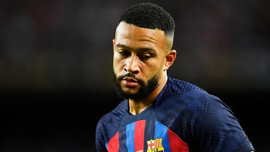 Memphis admits to snubbing transfer away from Barcelona amid links to Chelsea