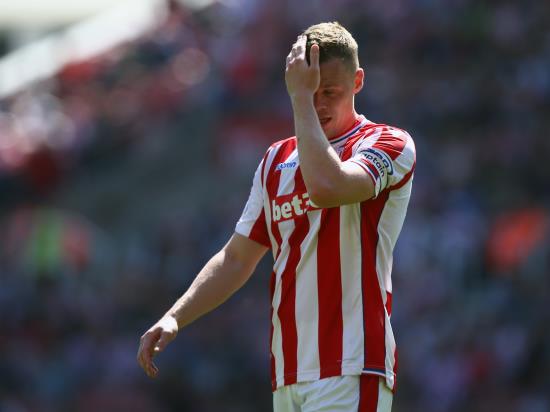 Stoke City 1 - 2 Crystal Palace: Stoke’s 10-year stay in Premier League ended by home defeat to Crystal Palace